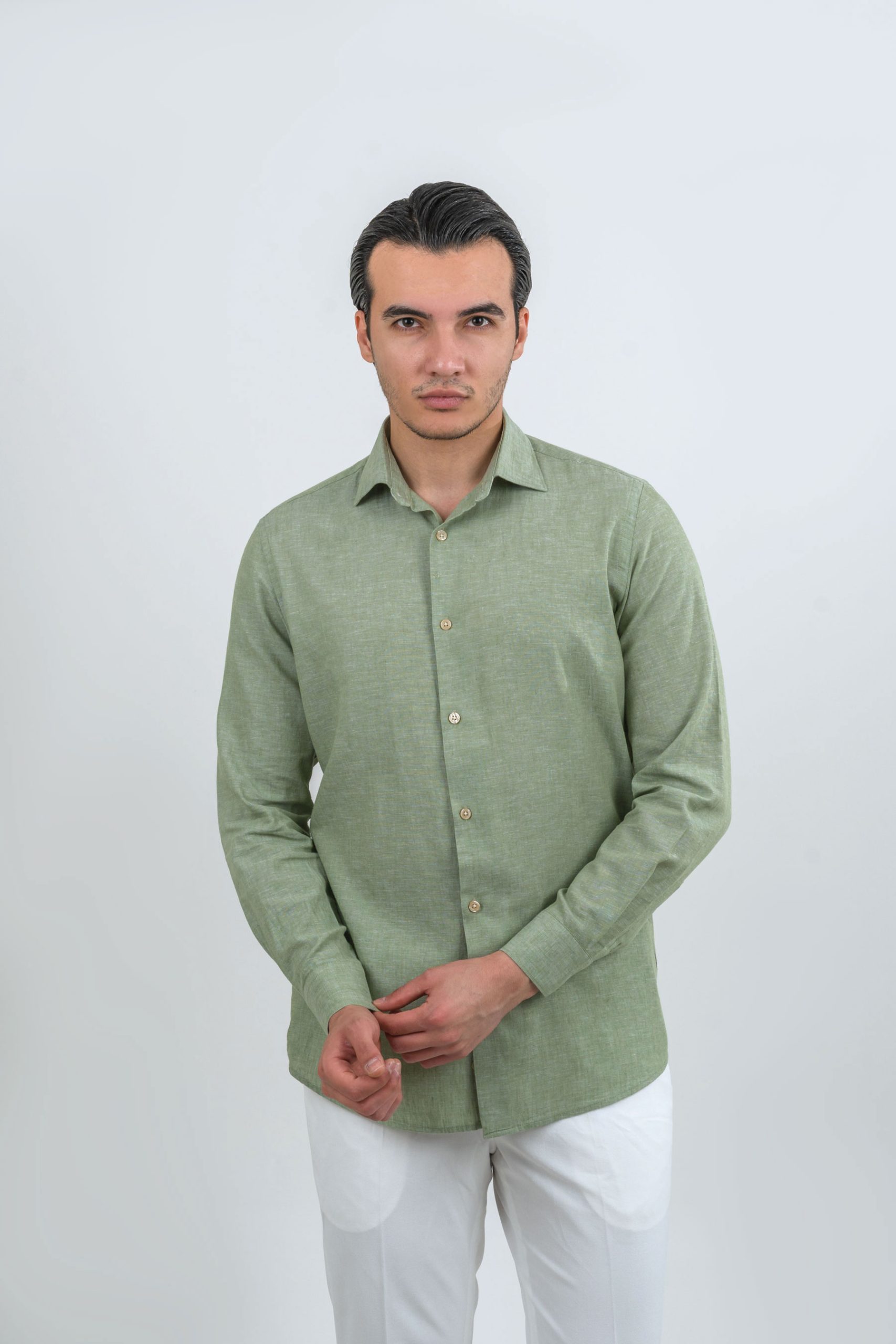 mens-shirts-green (1) پیراهن لینن یقه BACK آستین بلند سبز 1092 - Image 1